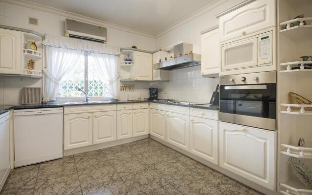 Bfa 1 - Casa Con Piscina, Pista De Tenis, Jardin,