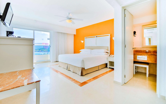 Occidental Costa Cancún All Inclusive