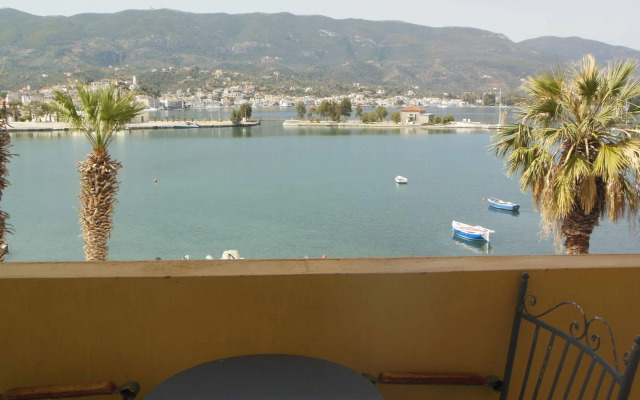 Theano Hotel