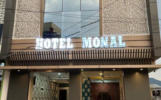 Hotel Monal