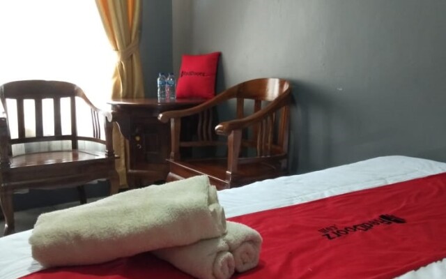RedDoorz near Silampari Airport Lubuk Linggau