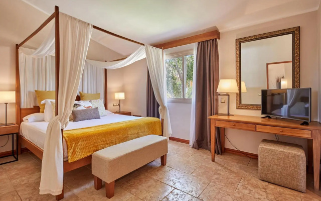 Pula Suites Boutique Resort
