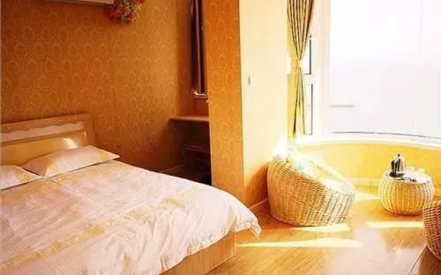 Changdao Xiaoxie Guanjing Apartment