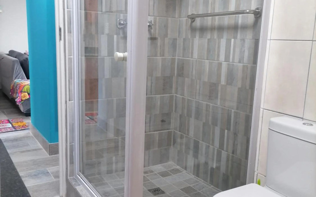 Muizenberg Mountain View Apartment