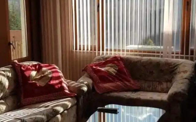 Sunny Apartment With a Wonderful View - Parking