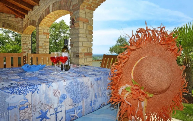 Authentic Holiday Home With Private Pool & Covered Terrace