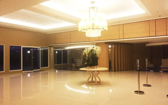 Shell Residences Apartment by Homebound