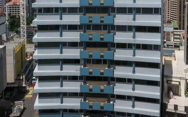 The Ridge Apartment Hotel