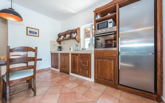 Awesome Home in Dubrava With Wifi and 4 Bedrooms