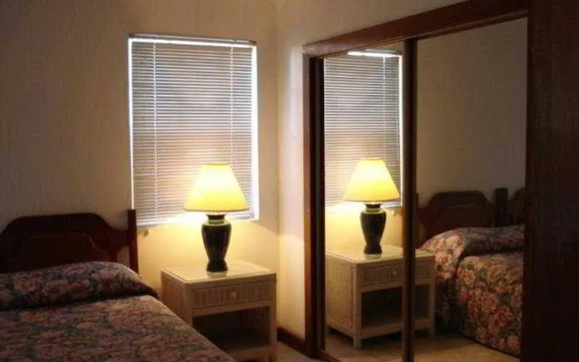 Belize Yacht Club Resort
