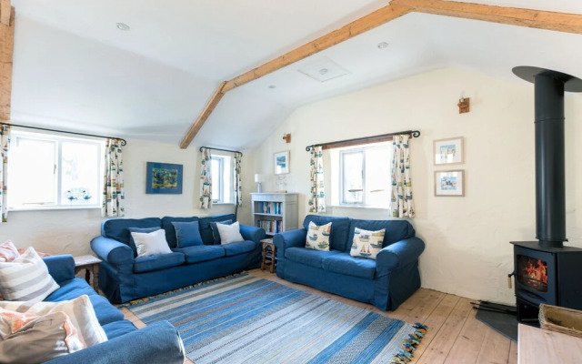 The Barn, St Minver