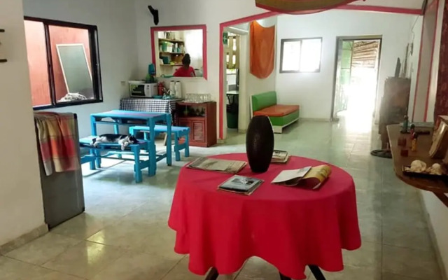 Oasis Hostal Restaurante