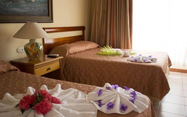 Hotel Amapola Resort