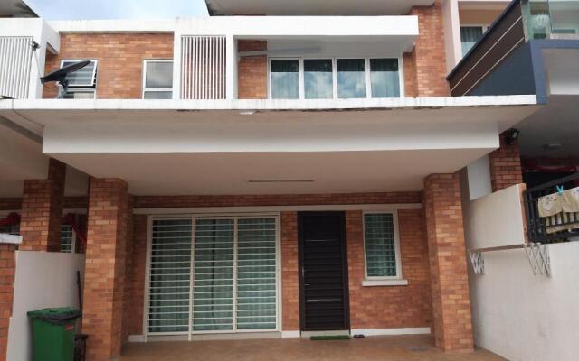 Goodview Vacation Homestay @Kajang