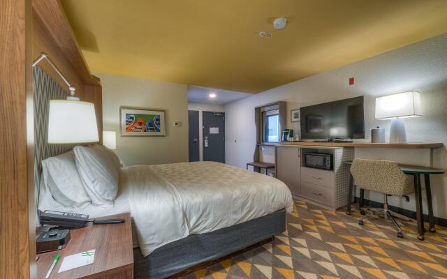 Holiday Inn Tacoma Mall by IHG