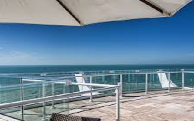 Bellwether Beach Resort