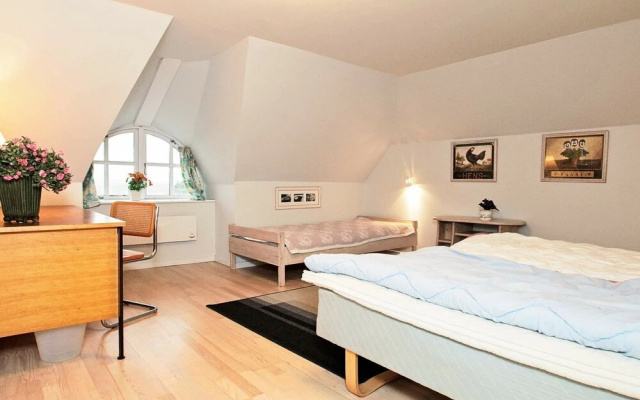 Cozy Holiday Home in Oksbøl near Beach