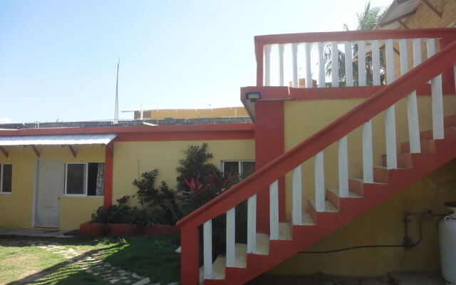 Gipsy Ranch Rooms - Hostel