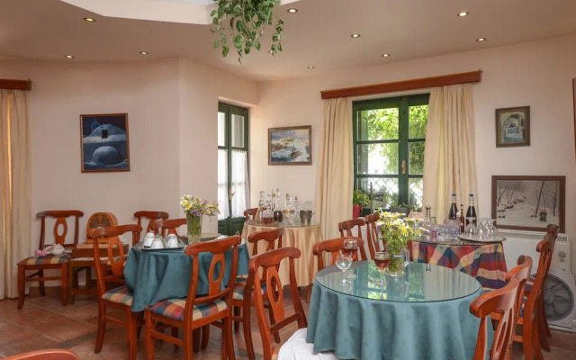 Apollon Hotel