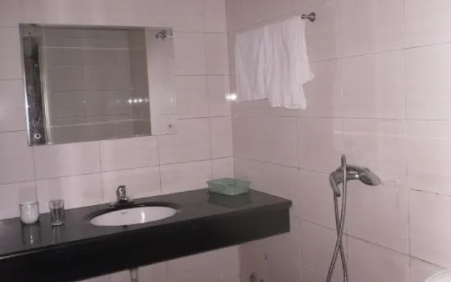 Wuhan Hotel Sanmen County