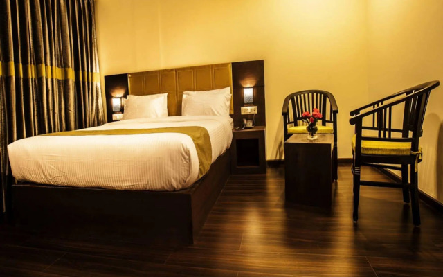 J Hotel