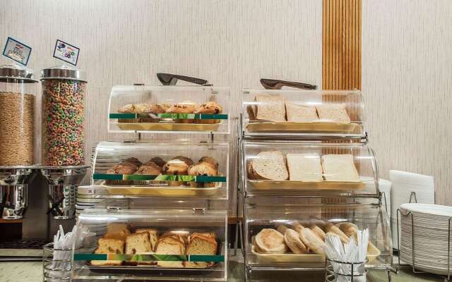 Quality Hotel Fallsview Cascade