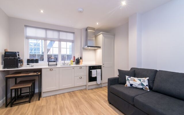 The Hollows - Sleek and Stylish 1Bed