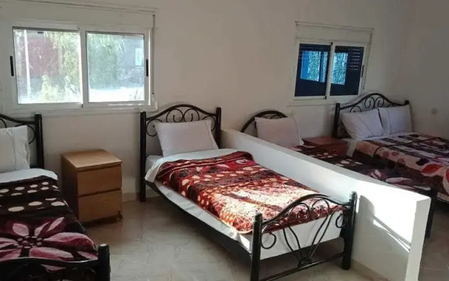 Appart Hotel Jardins d'Imilchil Hostel