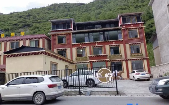 Kangding Xinyue Homestay