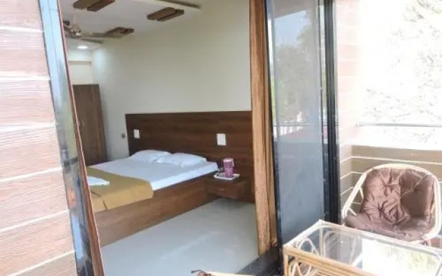 Lords Panchgani Club