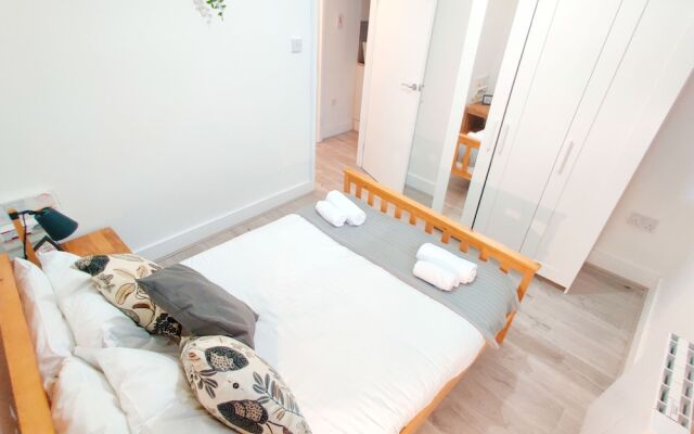 Brick Lane Apartment