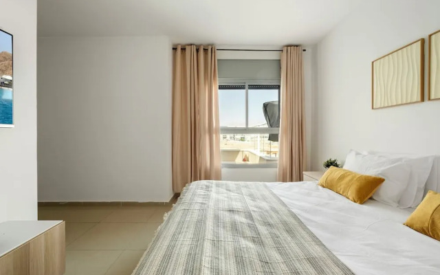 Sea View Beach Penthouse by Sea N' Rent