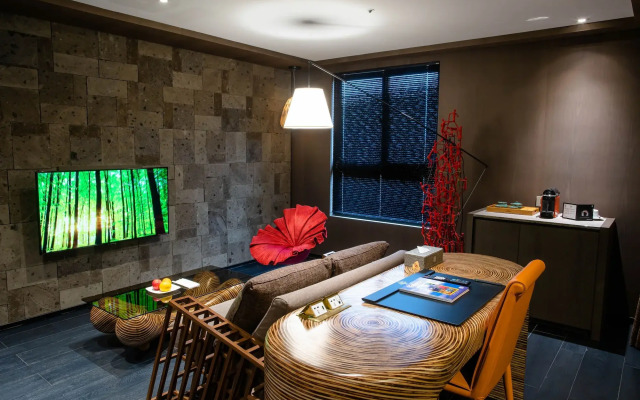 arTree hotel