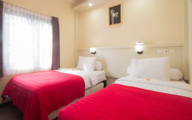 Maxi Hotel Kedonganan