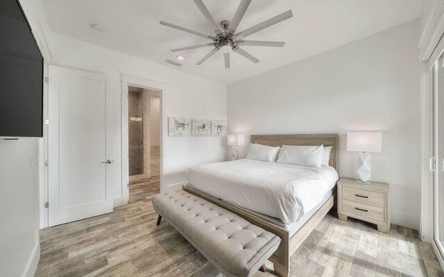 Neptune's Nest by Five Star Properties