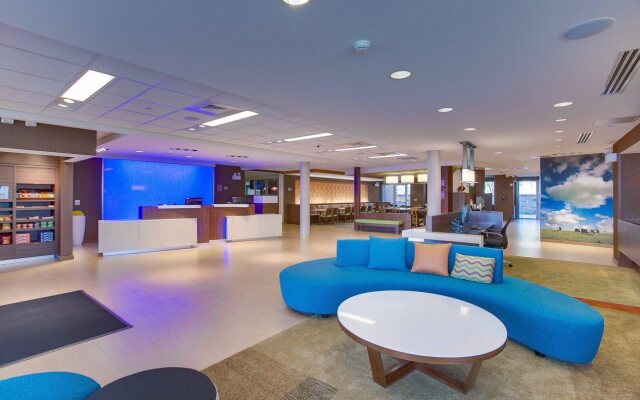 Country Inn & Suites by Radisson, Wichita East, KS