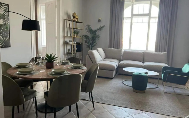 OrangeHomes Panthera Luxury Apartment