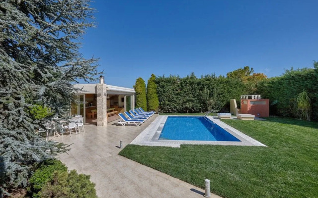Villa Evergreen