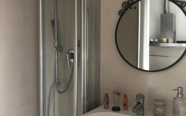 Luxy Vatican Apartment