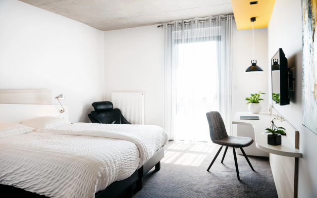 Logis Hôtel Au Lion Rouge