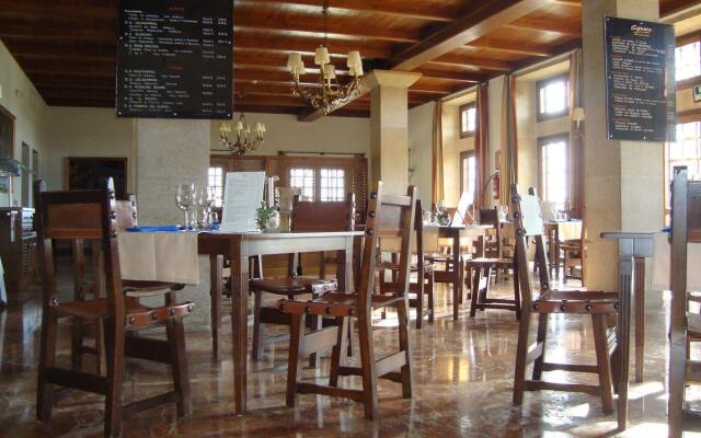 Parador De Verin