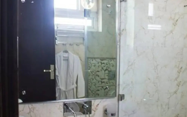 Parfait Street 3bhk Service Apartment Near Fortis
