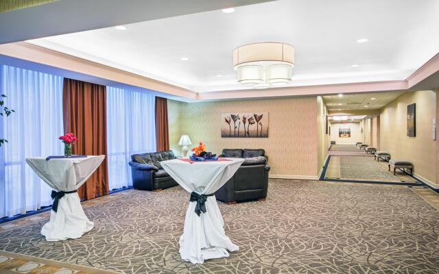 Holiday Inn Roanoke-Tanglewood-Rt 419&i581 by IHG