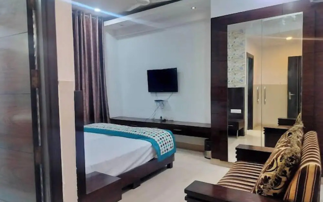 The Venessa Hotel