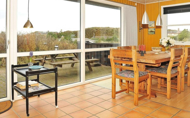 6 Person Holiday Home in Henne