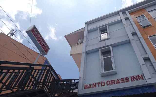 OYO 3412 Penginapan Banto Grass Inn