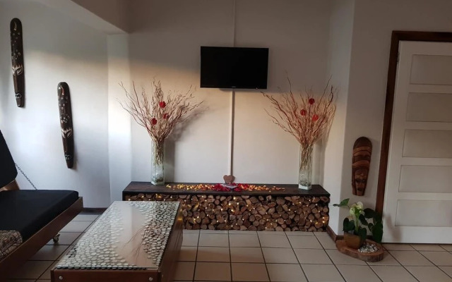 Afari Luxury Boutique