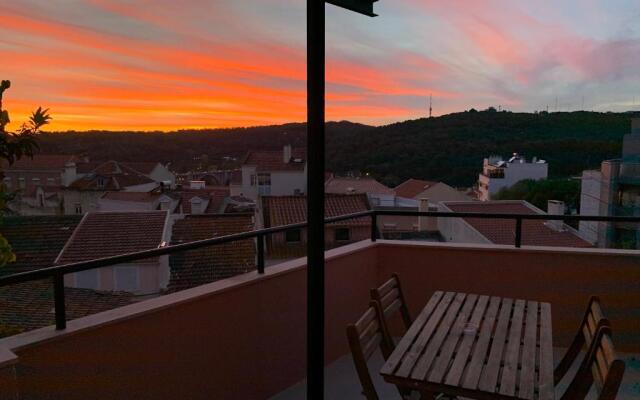 Appartement3 avec terrasse et vue près d'Amoreiras