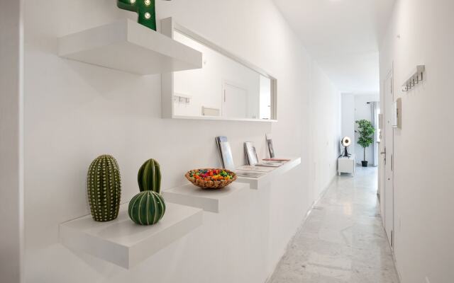 Alluring Apartment in Malaga Downtown