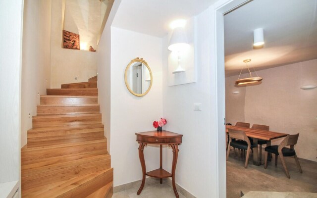 Awesome Home in Bale With 3 Bedrooms and Wifi